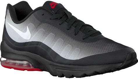 nike zwart maat 35
